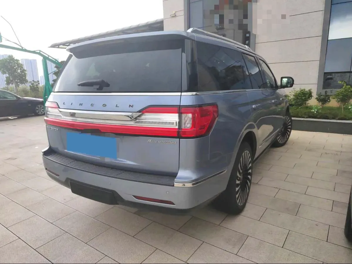 2019 Lincoln Navigator 3.5T 388HP V6 10AT,autocango,china used car exporter,china ev exporter,chinese used car exporter,chinese used ev exporter