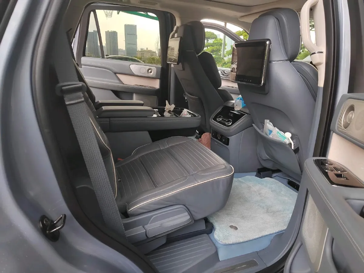 2019 Lincoln Navigator 3.5T 388HP V6 10AT,autocango,china used car exporter,china ev exporter,chinese used car exporter,chinese used ev exporter