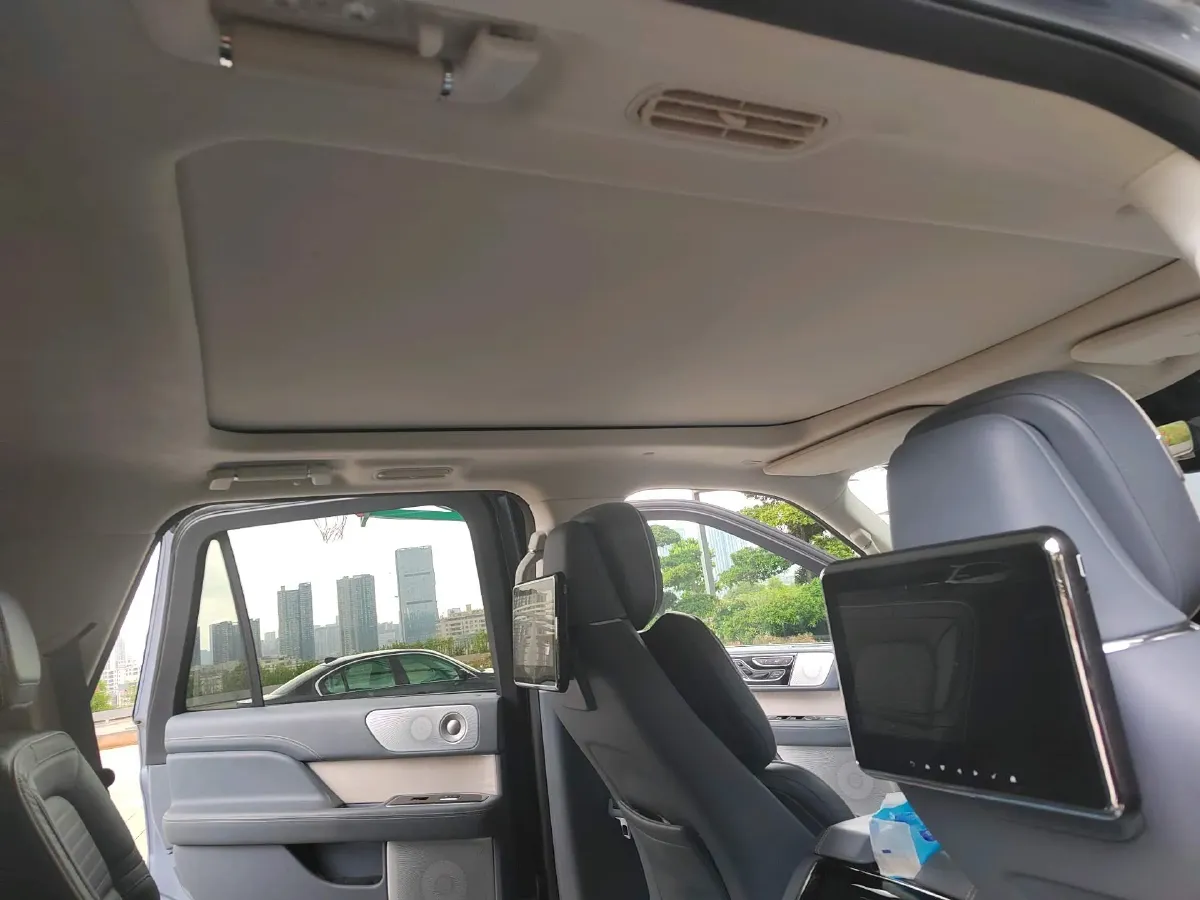 2019 Lincoln Navigator 3.5T 388HP V6 10AT,autocango,china used car exporter,china ev exporter,chinese used car exporter,chinese used ev exporter