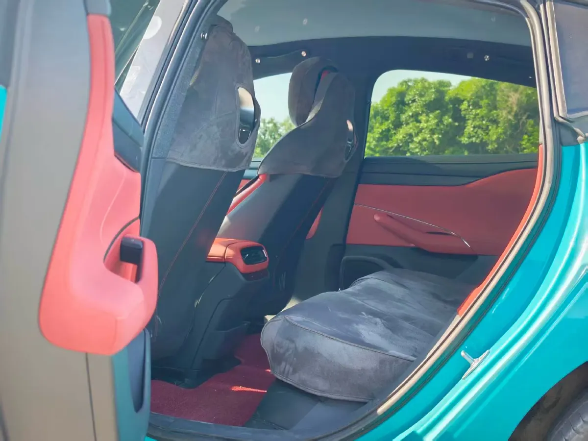 2024 MI SU7 BEV 94.3KWH,autocango,china used car exporter,china ev exporter,chinese used car exporter,chinese used ev exporter