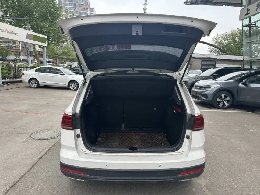 2021 Volkswagen Tharu 1.4T 150HP L4 7DCT,autocango,china used car exporter,china ev exporter,chinese used car exporter,chinese used ev exporter