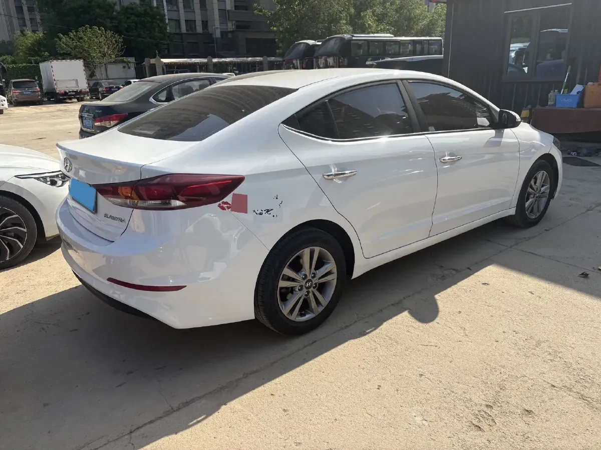 2016 Hyundai Elantra 1.6L 128HP L4 6MT,autocango,china used car exporter,china ev exporter,chinese used car exporter,chinese used ev exporter