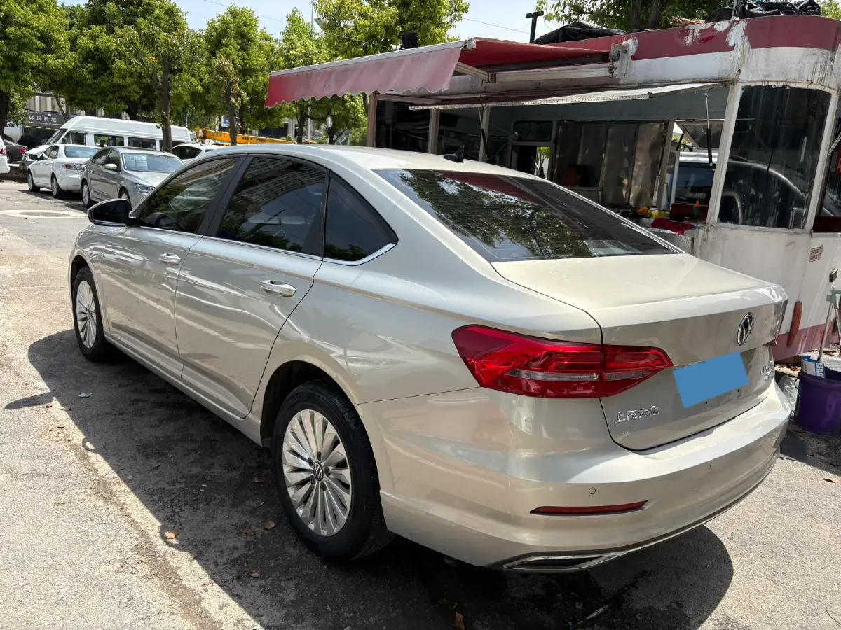 2021 Volkswagen Lavida 1.4T 150HP L4 7DCT,autocango,china used car exporter,china ev exporter,chinese used car exporter,chinese used ev exporter