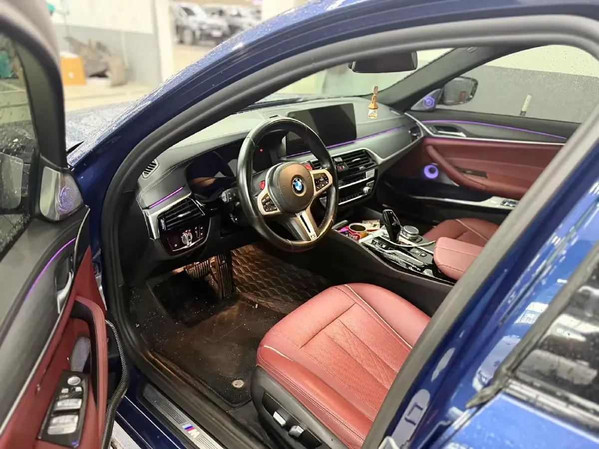 2021 BMW 5 Series 2.0T 252HP L4 8AT,autocango,china used car exporter,china ev exporter,chinese used car exporter,chinese used ev exporter