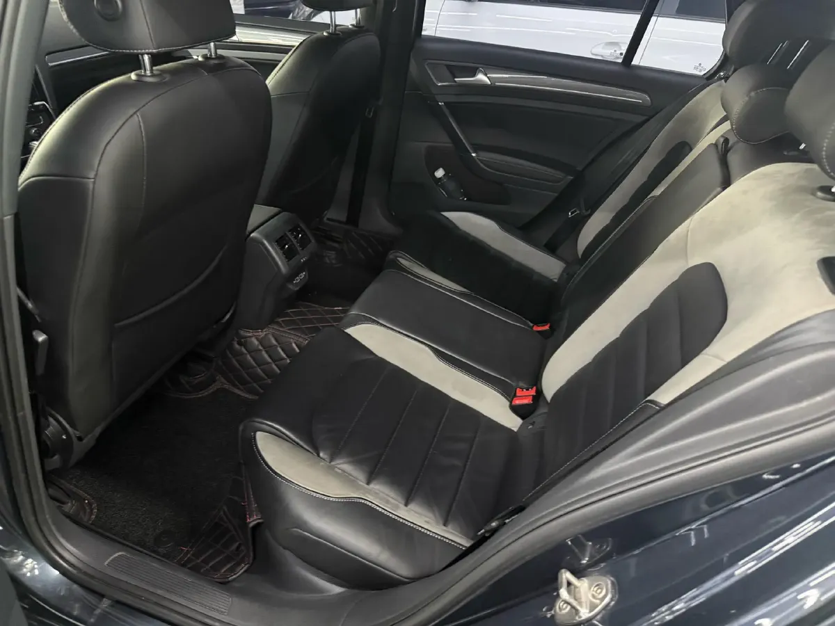 2019 BYD Song MAX 1.5T 160HP L4 6DCT PHEV 15.98KWH,autocango,china used car exporter,china ev exporter,chinese used car exporter,chinese used ev exporter