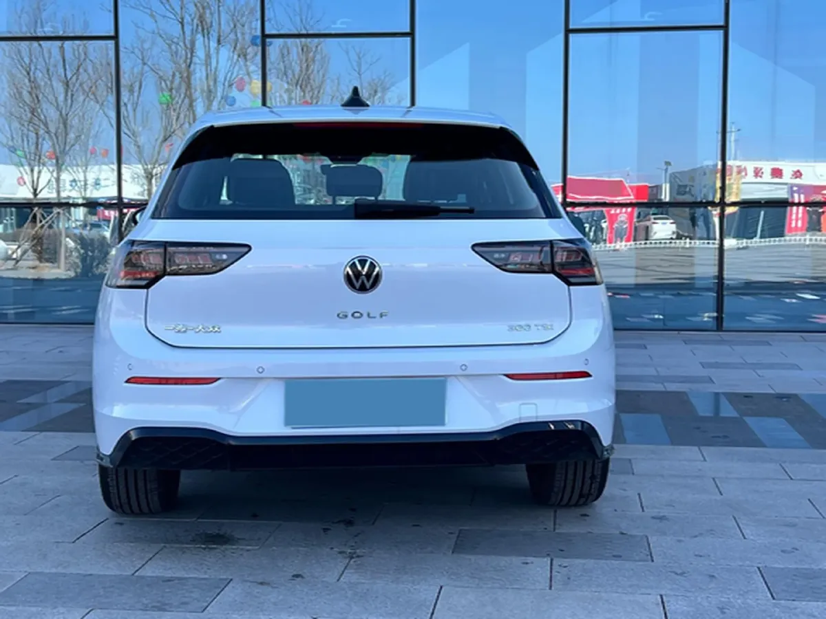 2025 Volkswagen Golf 1.5T 160HP L4 7DCT,autocango,china used car exporter,china ev exporter,chinese used car exporter,chinese used ev exporter