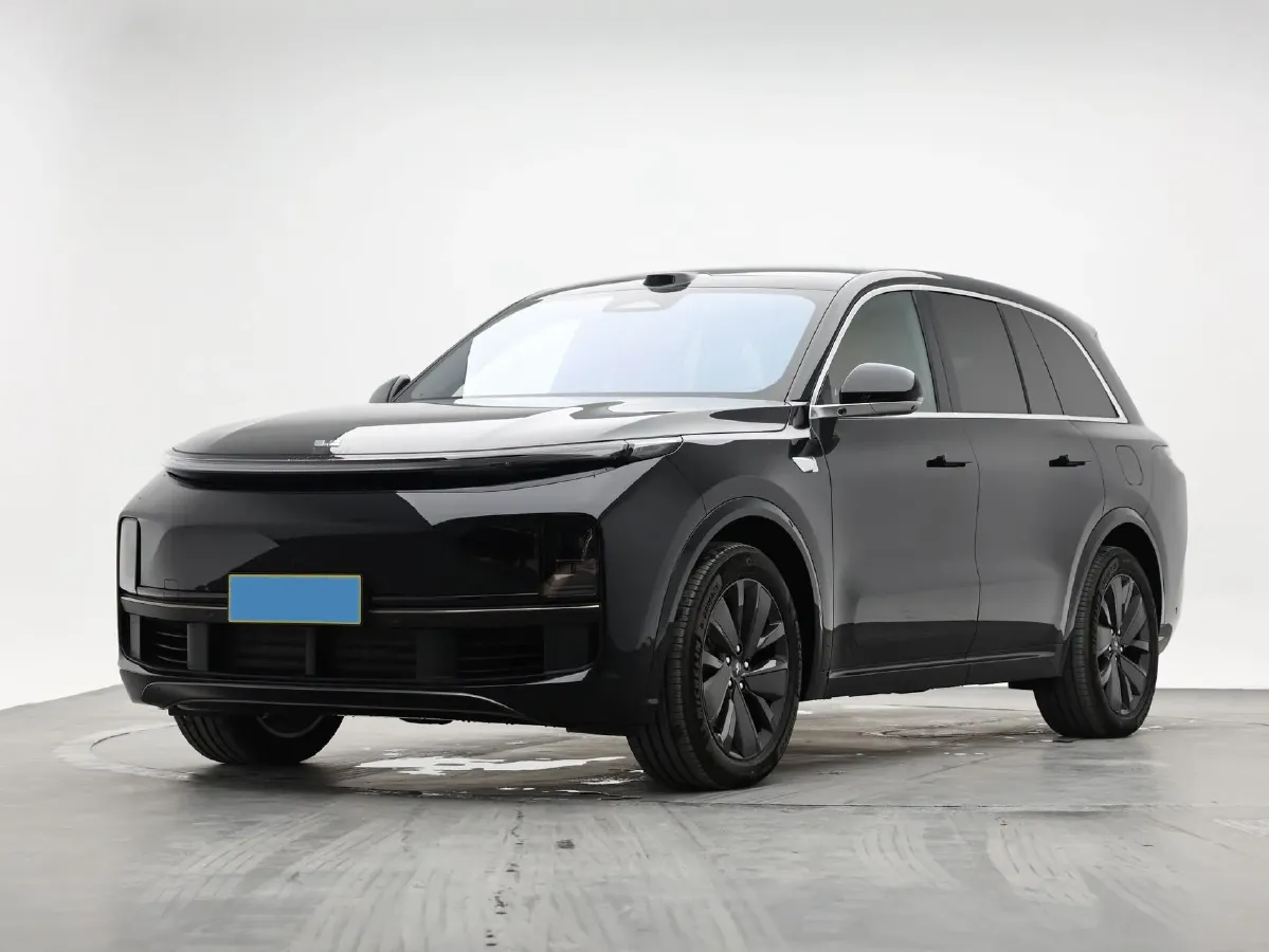 2025 Li L8 Range Extended 154HP REEV,autocango,china used car exporter,china ev exporter,chinese used car exporter,chinese used ev exporter