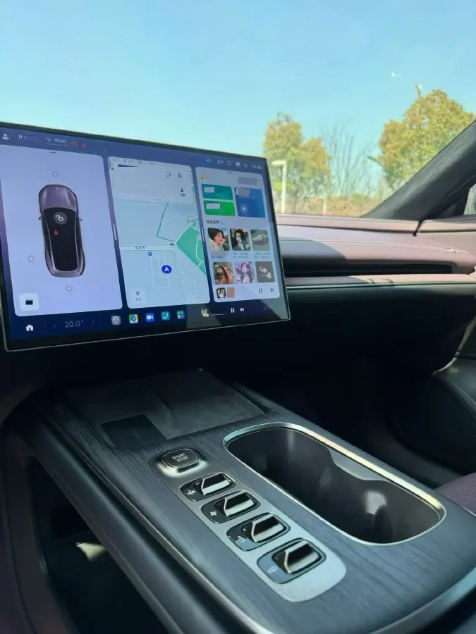 2024 MI SU7 BEV 101KWH,autocango,china used car exporter,china ev exporter,chinese used car exporter,chinese used ev exporter