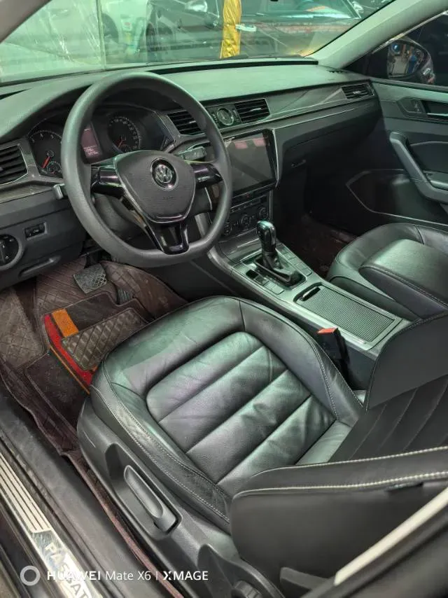 2017 Volkswagen Passat 1.8T 180HP L4 7DCT,autocango,china used car exporter,china ev exporter,chinese used car exporter,chinese used ev exporter