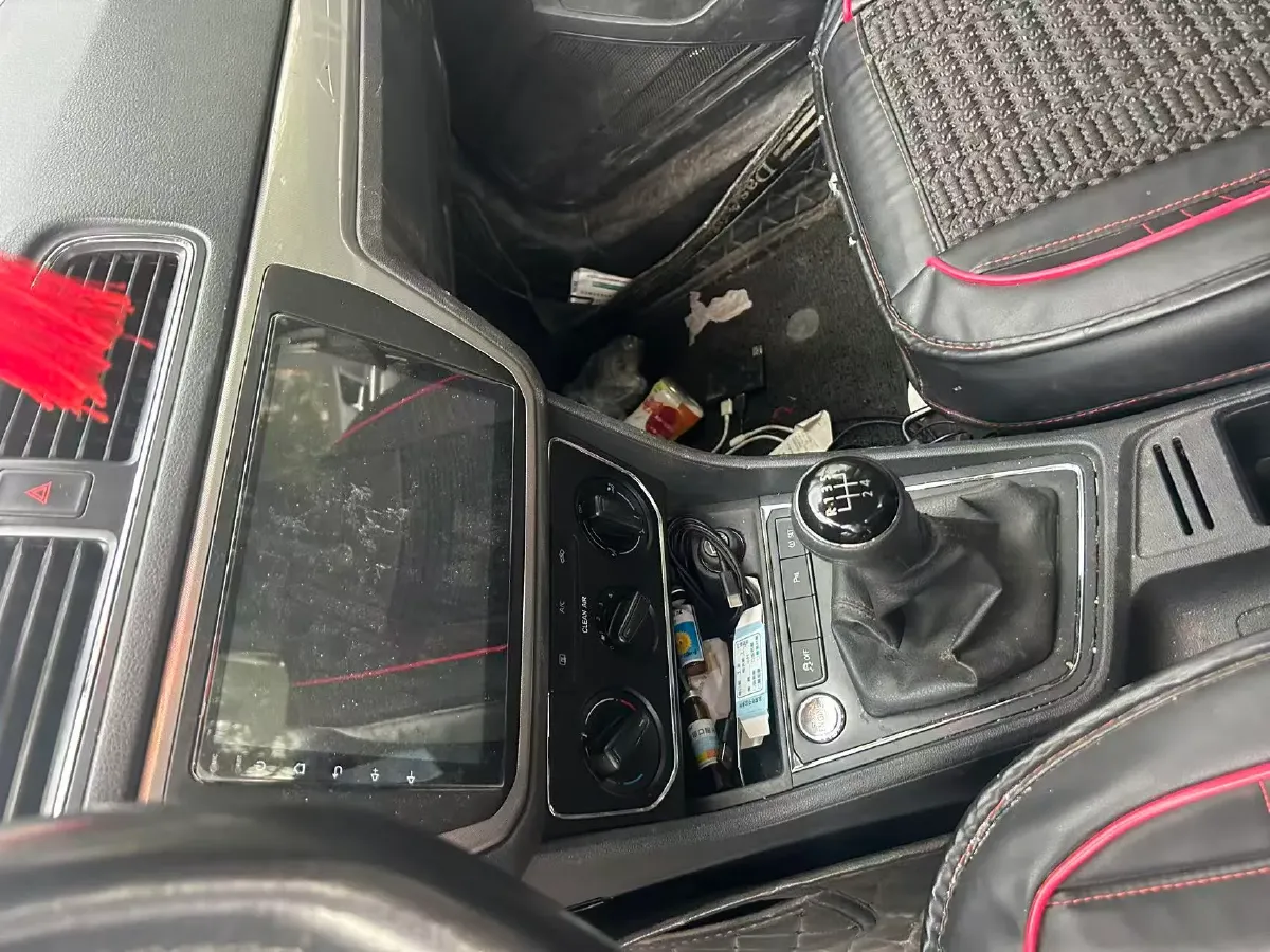 2017 Zotye Damy X7 1.8T 177HP L4 5MT,autocango,china used car exporter,china ev exporter,chinese used car exporter,chinese used ev exporter