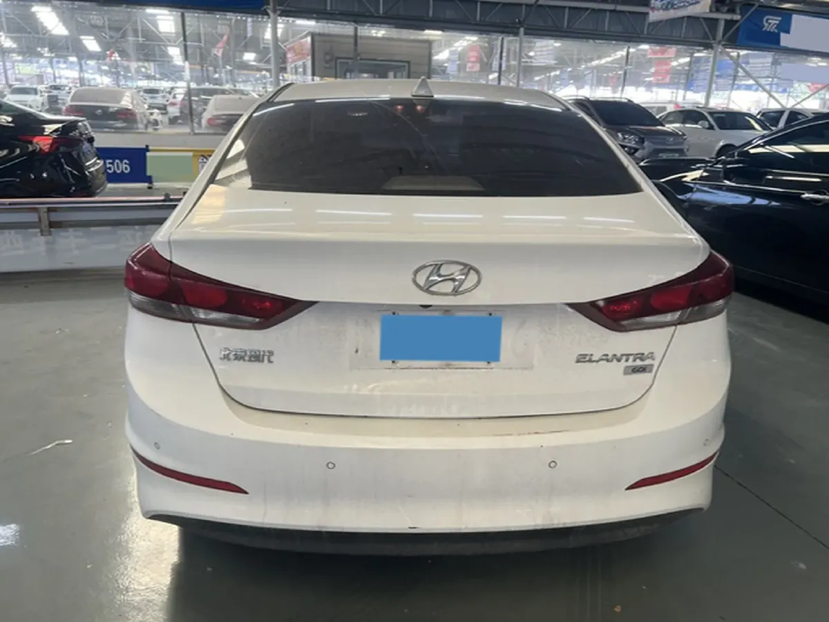 2016 Hyundai Elantra 1.6L 130HP L4 6AT,autocango,china used car exporter,china ev exporter,chinese used car exporter,chinese used ev exporter