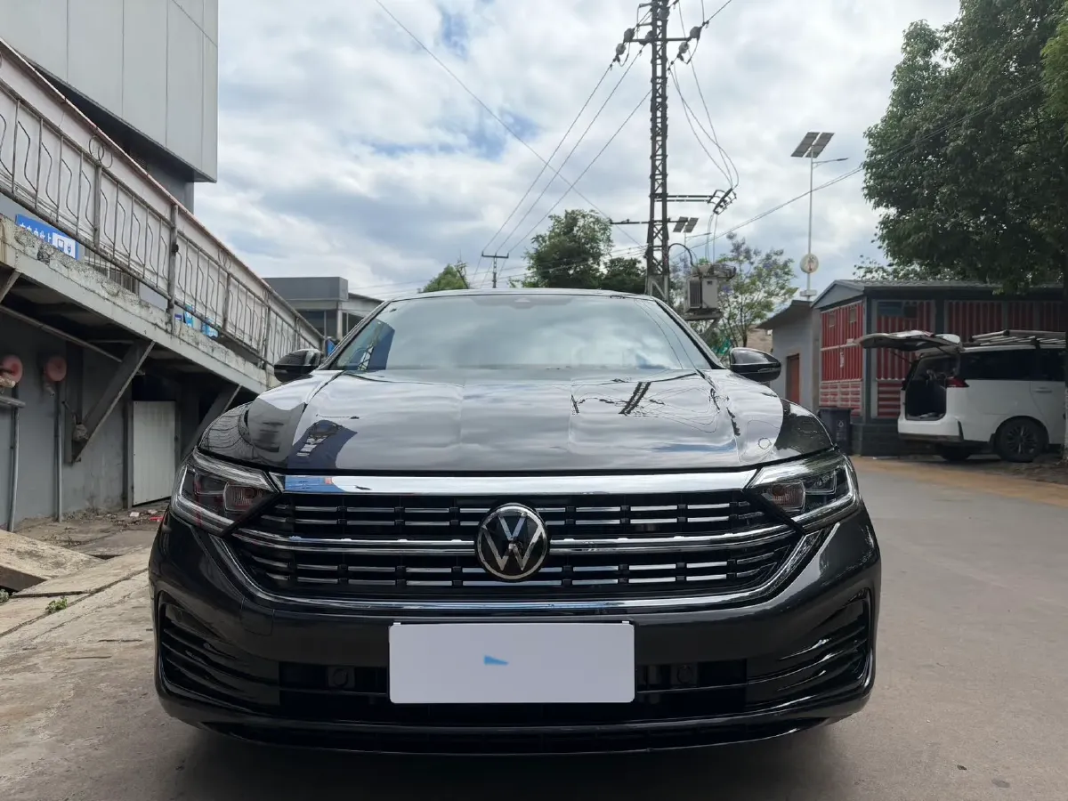 2024 Volkswagen Sagitar 1.5T 160HP L4 7DCT,autocango,china used car exporter,china ev exporter,chinese used car exporter,chinese used ev exporter