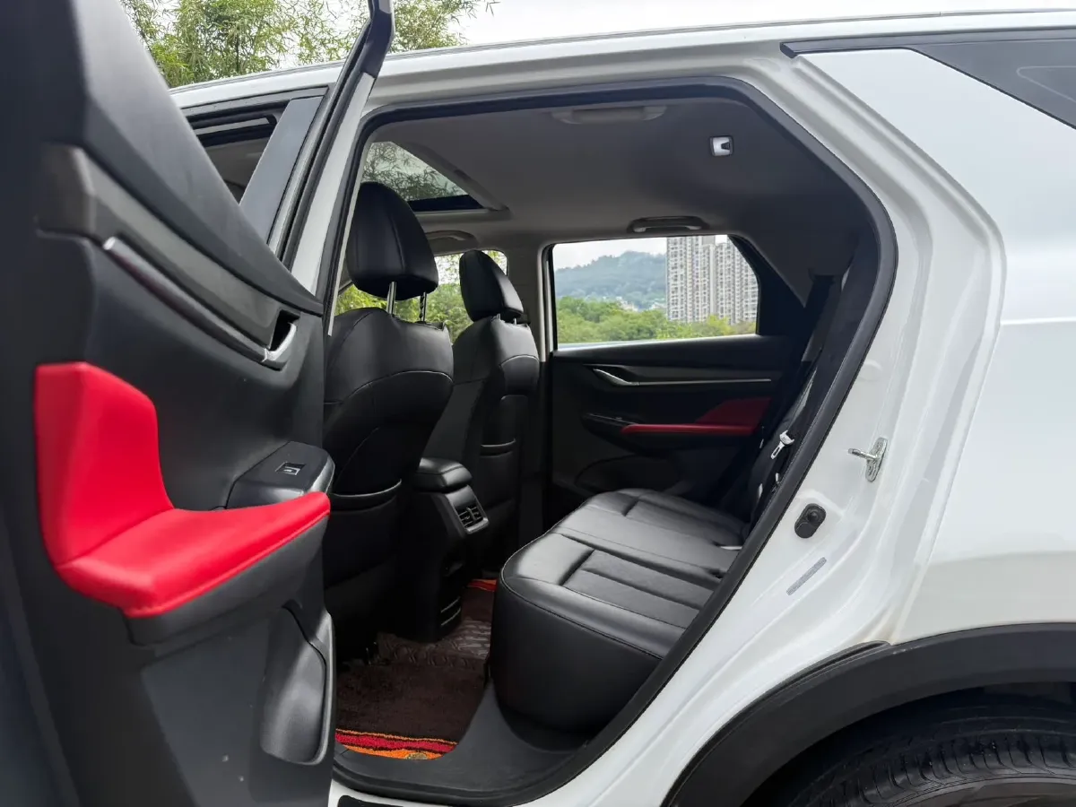 2021 ChangAn CS55 Plus 1.5T 180HP L4 7DCT,autocango,china used car exporter,china ev exporter,chinese used car exporter,chinese used ev exporter