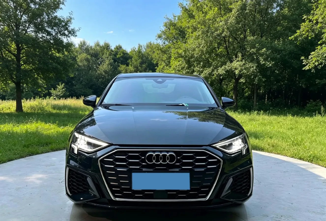 2023 Audi A3 1.4T 150HP L4 7DCT,autocango,china used car exporter,china ev exporter,chinese used car exporter,chinese used ev exporter