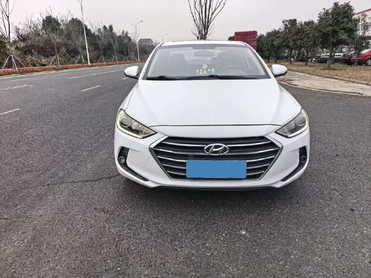 2016 Hyundai Elantra 1.6L 130HP L4 6AT,autocango,china used car exporter,china ev exporter,chinese used car exporter,chinese used ev exporter