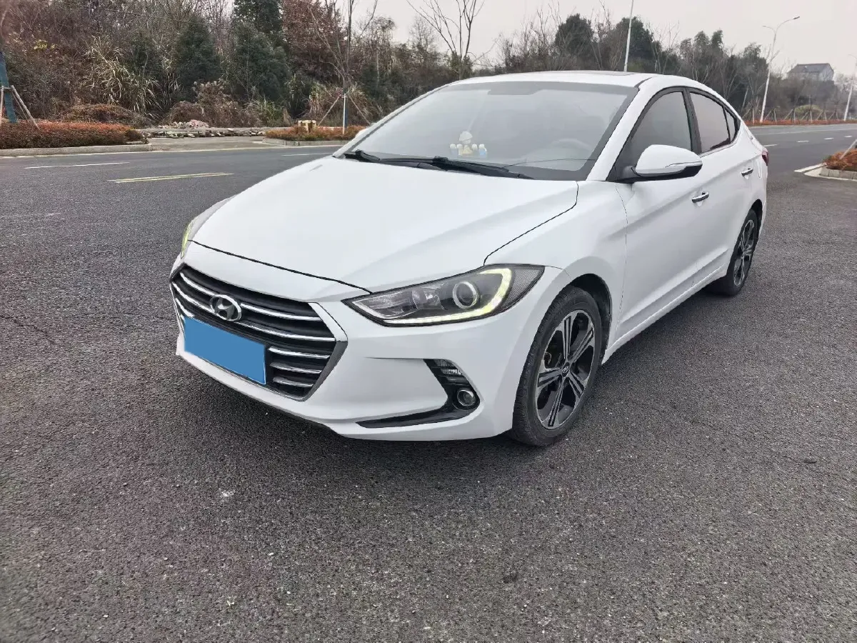 2016 Hyundai Elantra 1.6L 130HP L4 6AT,autocango,china used car exporter,china ev exporter,chinese used car exporter,chinese used ev exporter