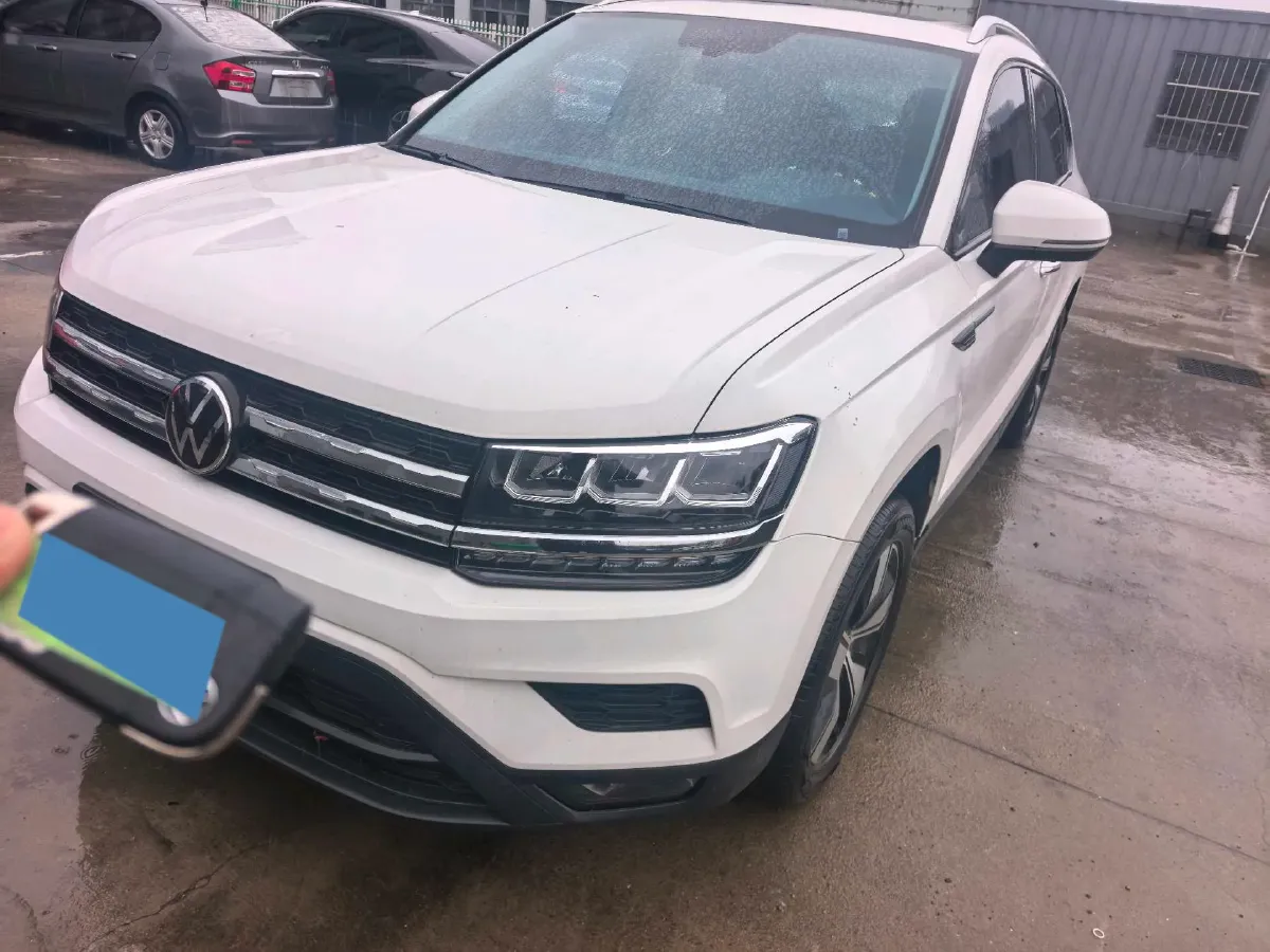 2022 Ford Transit 2.0T 202HP L4 6AT,autocango,china used car exporter,china ev exporter,chinese used car exporter,chinese used ev exporter