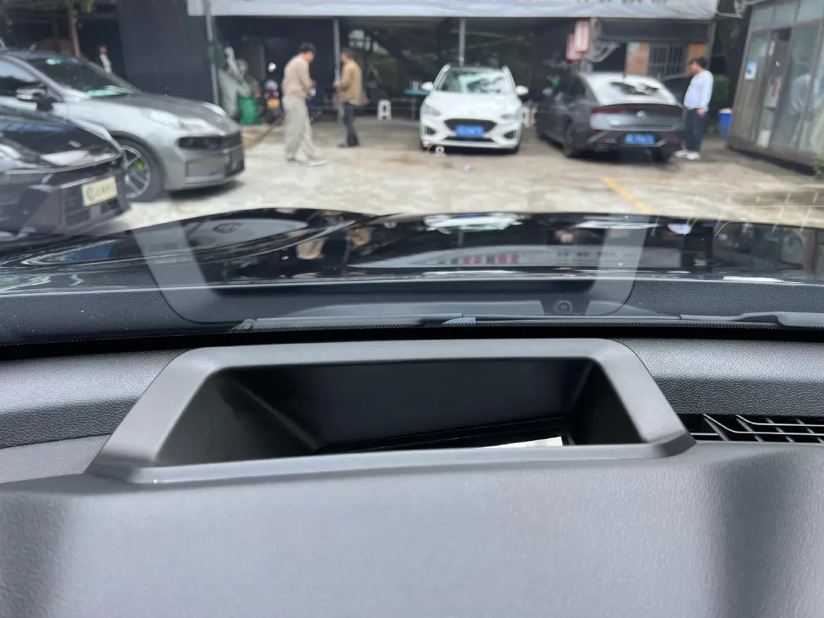 2022 Haval H6 1.5T 184HP L4 7DCT,autocango,china used car exporter,china ev exporter,chinese used car exporter,chinese used ev exporter