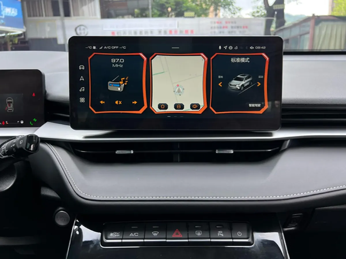 2022 Haval H6 1.5T 184HP L4 7DCT,autocango,china used car exporter,china ev exporter,chinese used car exporter,chinese used ev exporter