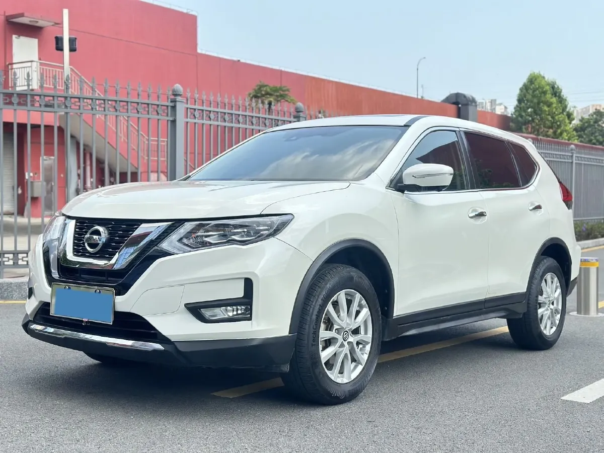 2020 Nissan X-Trail 2.0L 154HP L4 CVT,autocango,china used car exporter,china ev exporter,chinese used car exporter,chinese used ev exporter