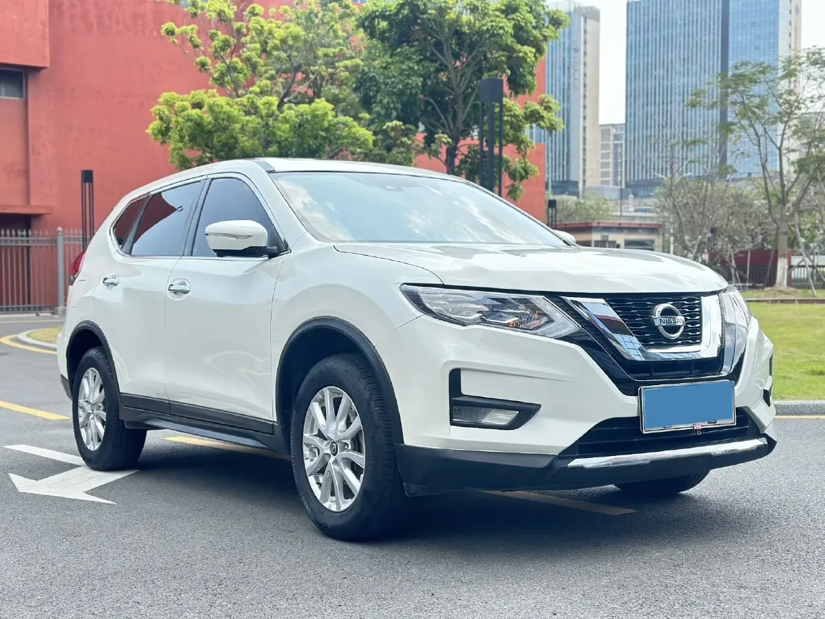 2020 Nissan X-Trail 2.0L 154HP L4 CVT,autocango,china used car exporter,china ev exporter,chinese used car exporter,chinese used ev exporter