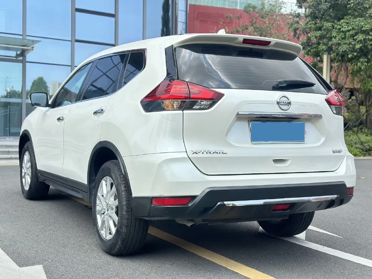 2020 Nissan X-Trail 2.0L 154HP L4 CVT,autocango,china used car exporter,china ev exporter,chinese used car exporter,chinese used ev exporter