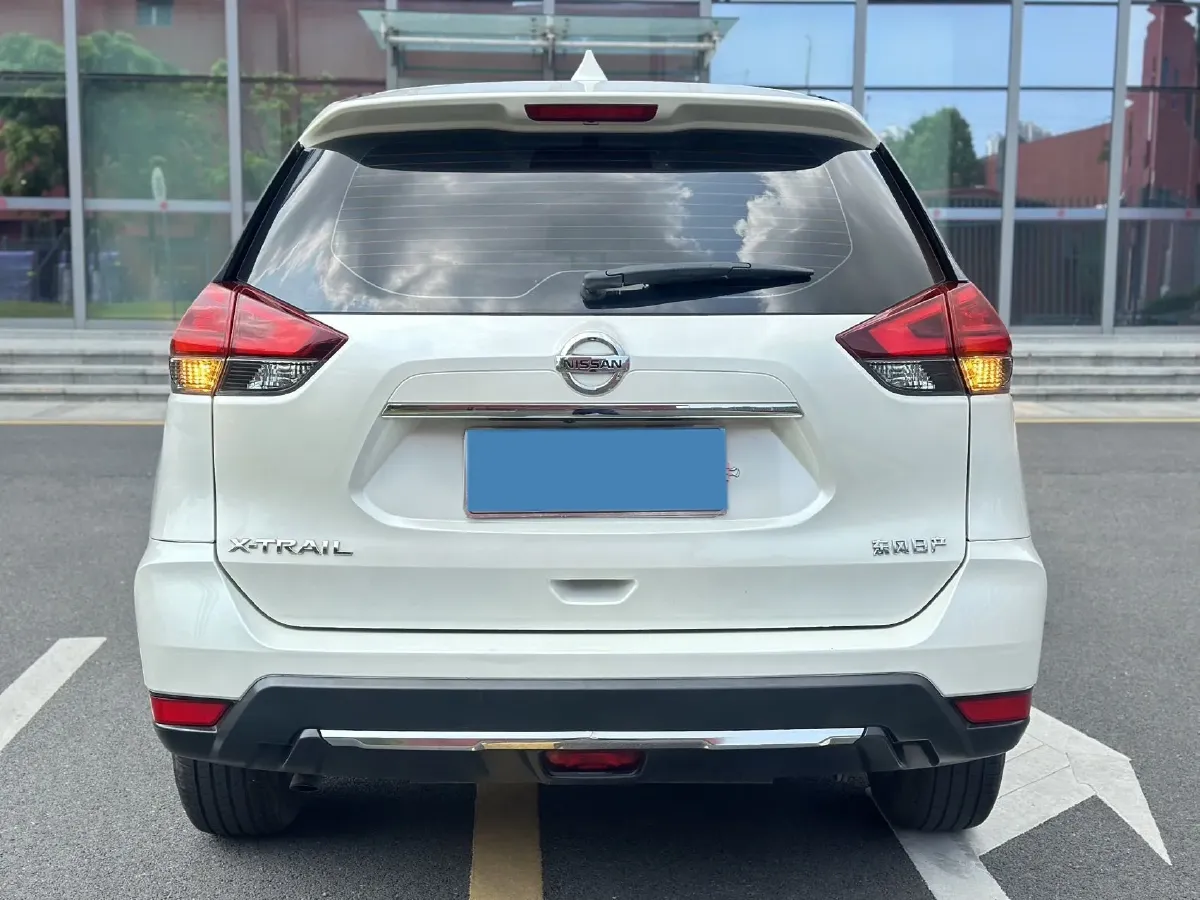2020 Nissan X-Trail 2.0L 154HP L4 CVT,autocango,china used car exporter,china ev exporter,chinese used car exporter,chinese used ev exporter