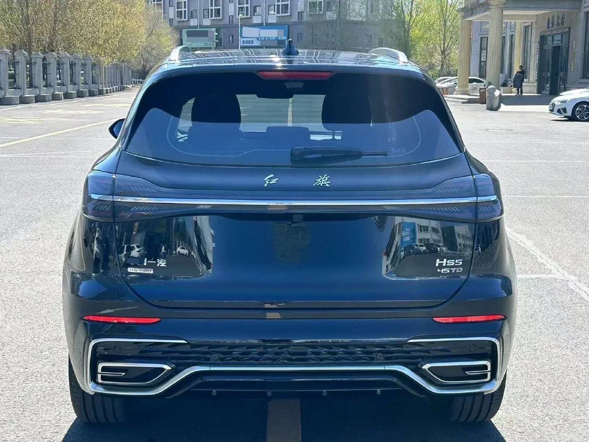 2023 HongQi HS5 2.0T 252HP L4 8AT,autocango,china used car exporter,china ev exporter,chinese used car exporter,chinese used ev exporter