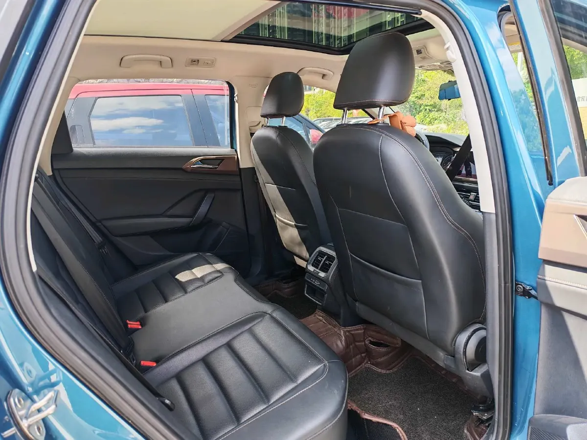 2021 Volkswagen Tharu 1.4T 150HP L4 7DCT,autocango,china used car exporter,china ev exporter,chinese used car exporter,chinese used ev exporter