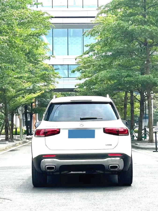 2023 Mercedes-Benz GLB Class 2.0T 190HP L4 8DCT,autocango,china used car exporter,china ev exporter,chinese used car exporter,chinese used ev exporter