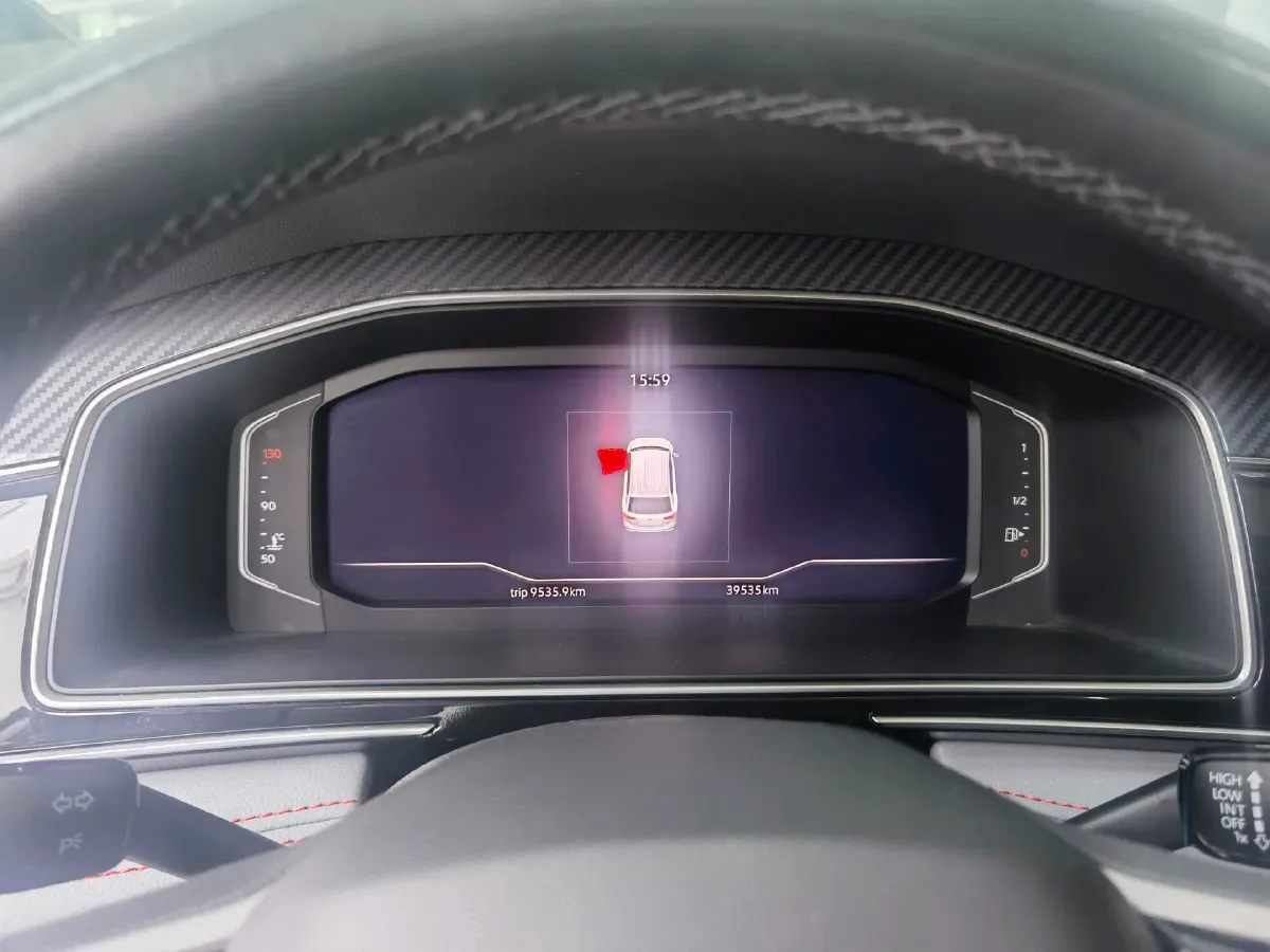 2023 Volkswagen Tiguan L 2.0T 186HP L4 7DCT,autocango,china used car exporter,china ev exporter,chinese used car exporter,chinese used ev exporter