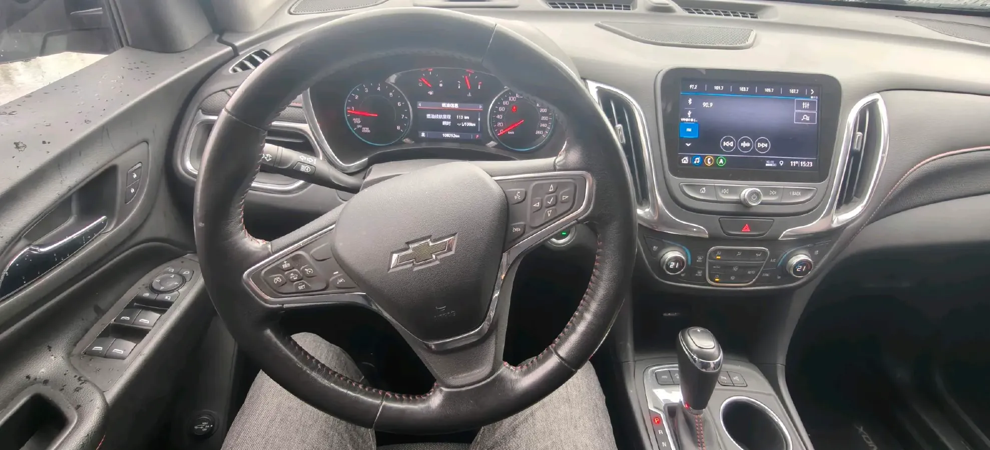 2019 Chevrolet Equinox 2.0T 260HP L4 9AT,autocango,china used car exporter,china ev exporter,chinese used car exporter,chinese used ev exporter