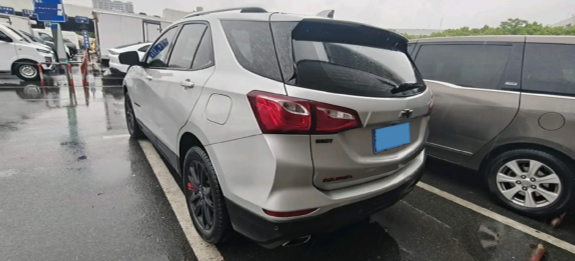 2019 Chevrolet Equinox 2.0T 260HP L4 9AT,autocango,china used car exporter,china ev exporter,chinese used car exporter,chinese used ev exporter