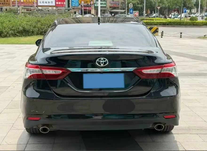 2021 Toyota Camry 2.5L 209HP L4 8AT,autocango,china used car exporter,china ev exporter,chinese used car exporter,chinese used ev exporter