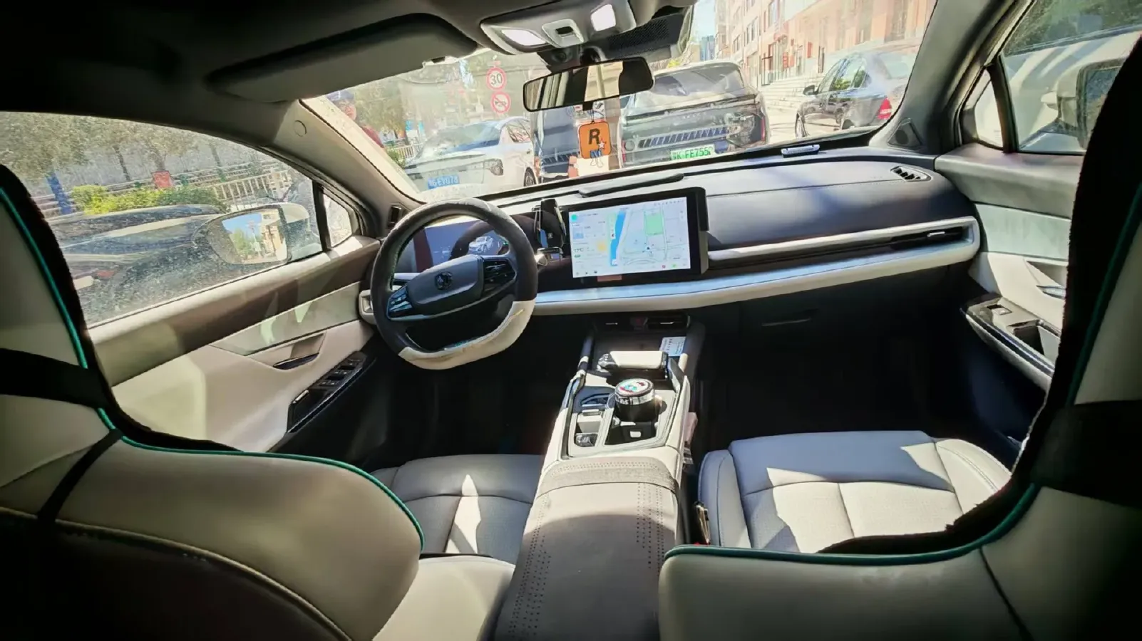 2023 ChangAn UNI-T 1.5T 188HP L4 7DCT,autocango,china used car exporter,china ev exporter,chinese used car exporter,chinese used ev exporter