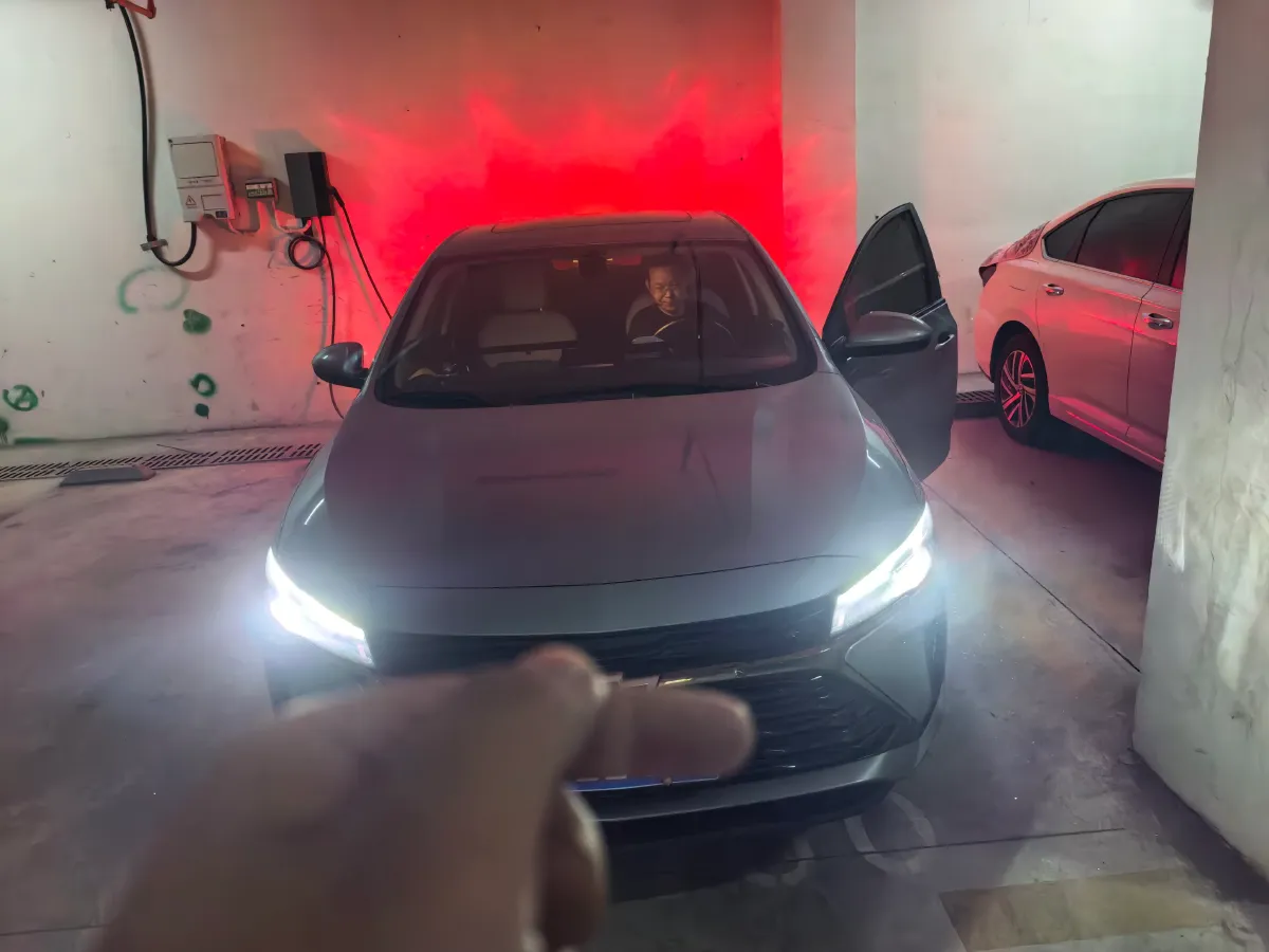 2024 Chevrolet Monza 1.5L 113HP L4 6DCT,autocango,china used car exporter,china ev exporter,chinese used car exporter,chinese used ev exporter