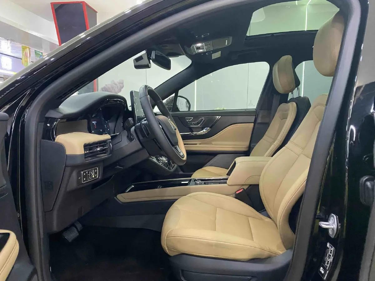 2022 Lincoln Corsair 2.0T 245HP L4 8AT,autocango,china used car exporter,china ev exporter,chinese used car exporter,chinese used ev exporter