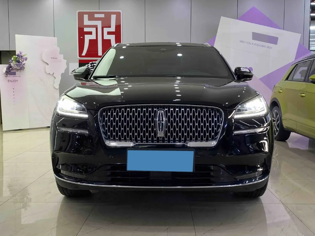 2022 Lincoln Corsair 2.0T 245HP L4 8AT,autocango,china used car exporter,china ev exporter,chinese used car exporter,chinese used ev exporter