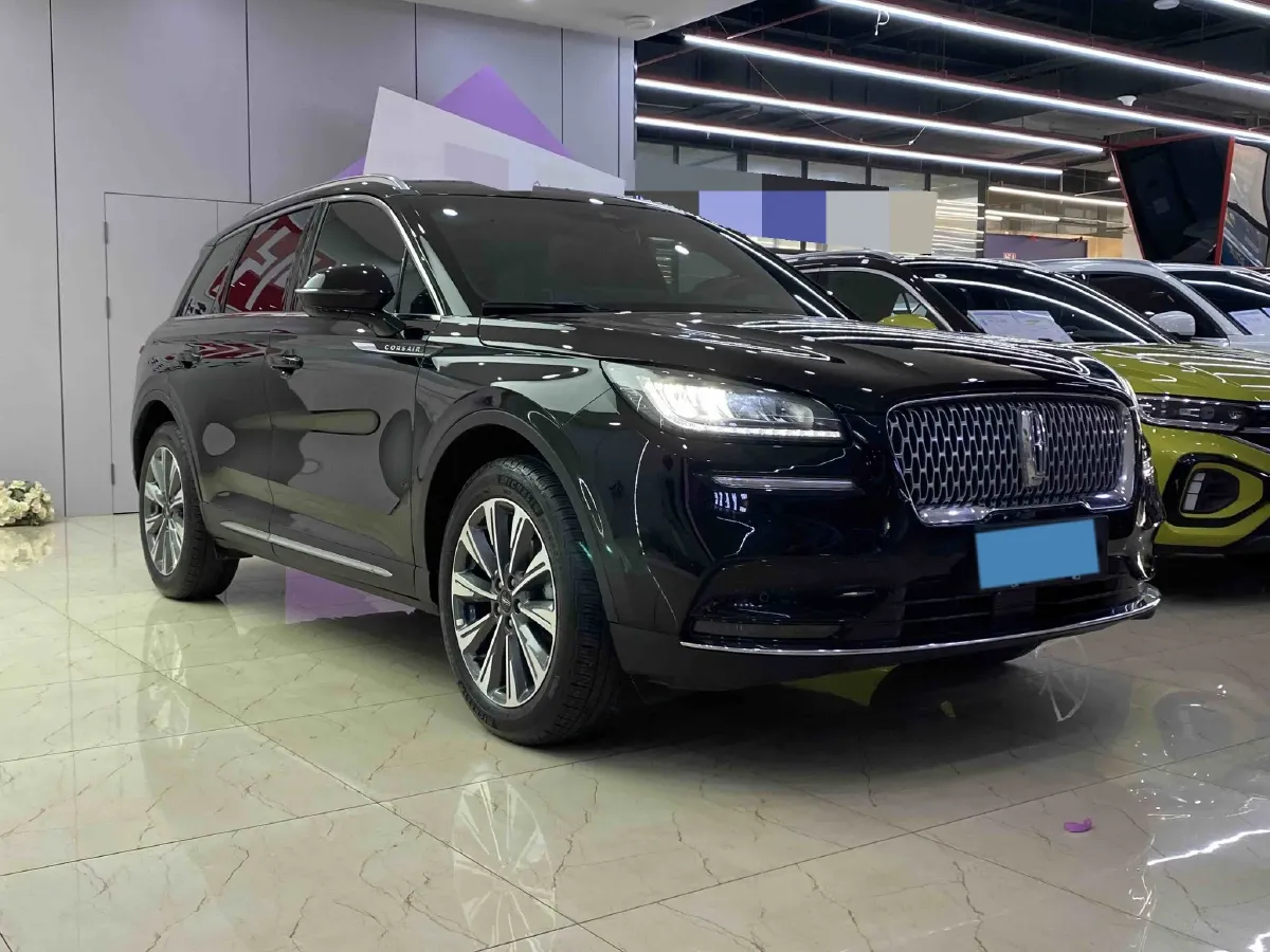 2022 Lincoln Corsair 2.0T 245HP L4 8AT,autocango,china used car exporter,china ev exporter,chinese used car exporter,chinese used ev exporter