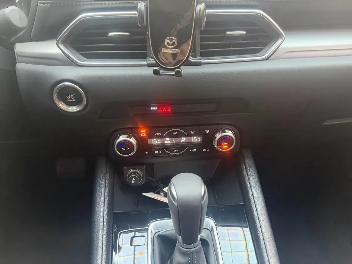 2022 Hyundai Tucson 2.0L 150HP L4 6AT Hybrid,autocango,china used car exporter,china ev exporter,chinese used car exporter,chinese used ev exporter