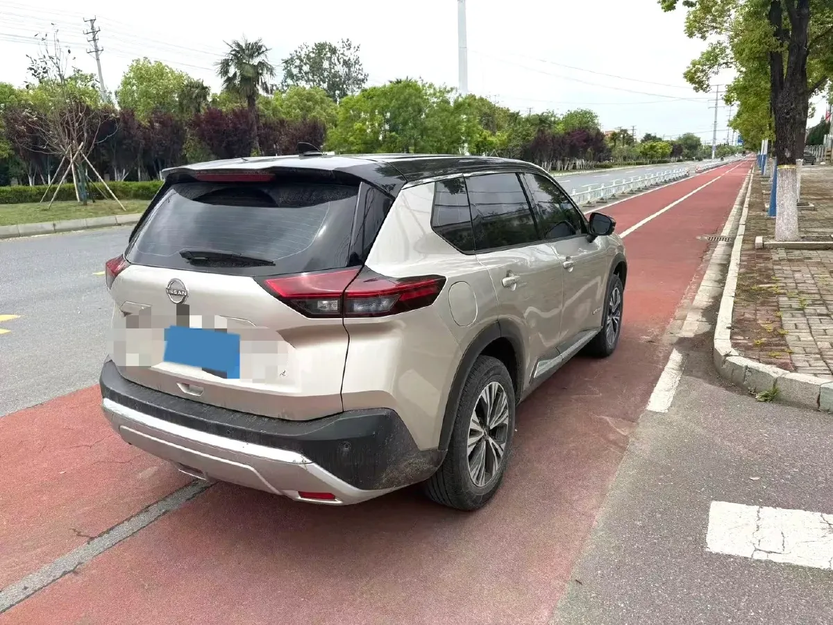 2023 Nissan X-Trail 1.5T 144HP L3 Hybrid,autocango,china used car exporter,china ev exporter,chinese used car exporter,chinese used ev exporter