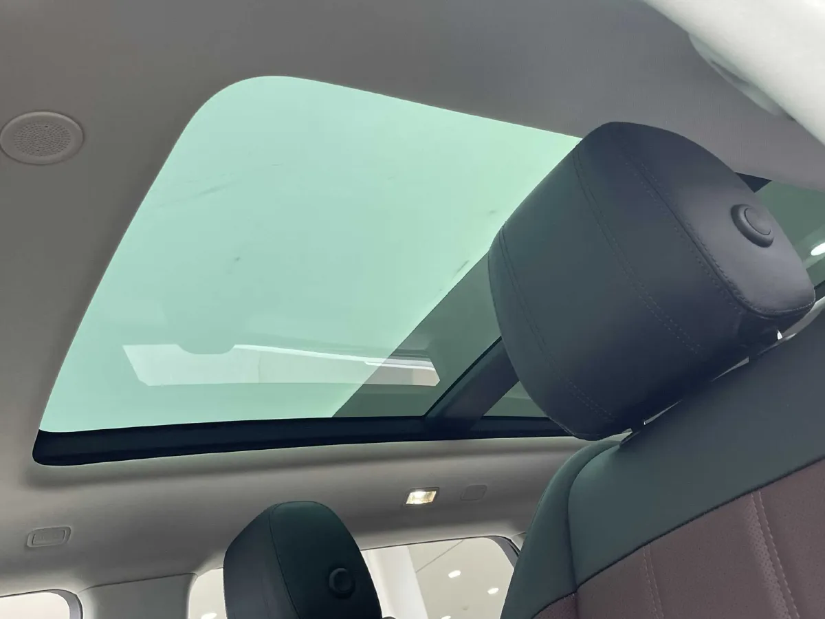 2023 Land Rover Range Rover Evoque 2.0T 249HP L4 9AT,autocango,china used car exporter,china ev exporter,chinese used car exporter,chinese used ev exporter