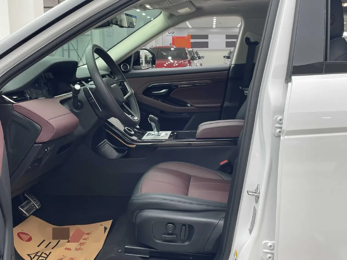 2023 Land Rover Range Rover Evoque 2.0T 249HP L4 9AT,autocango,china used car exporter,china ev exporter,chinese used car exporter,chinese used ev exporter