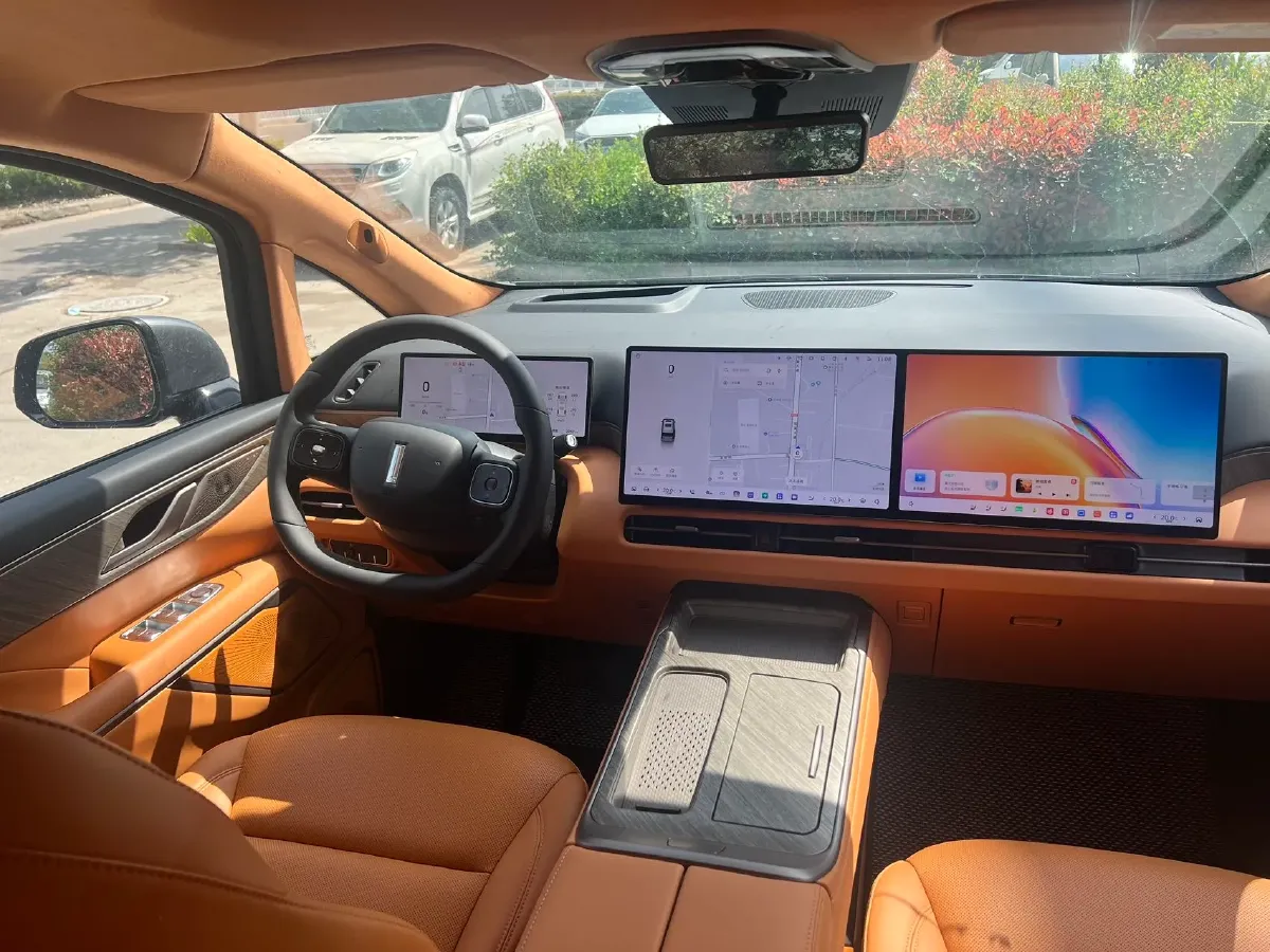 2025 WEY HighMountain 1.5T 170HP L4 4DHT PHEV,autocango,china used car exporter,china ev exporter,chinese used car exporter,chinese used ev exporter