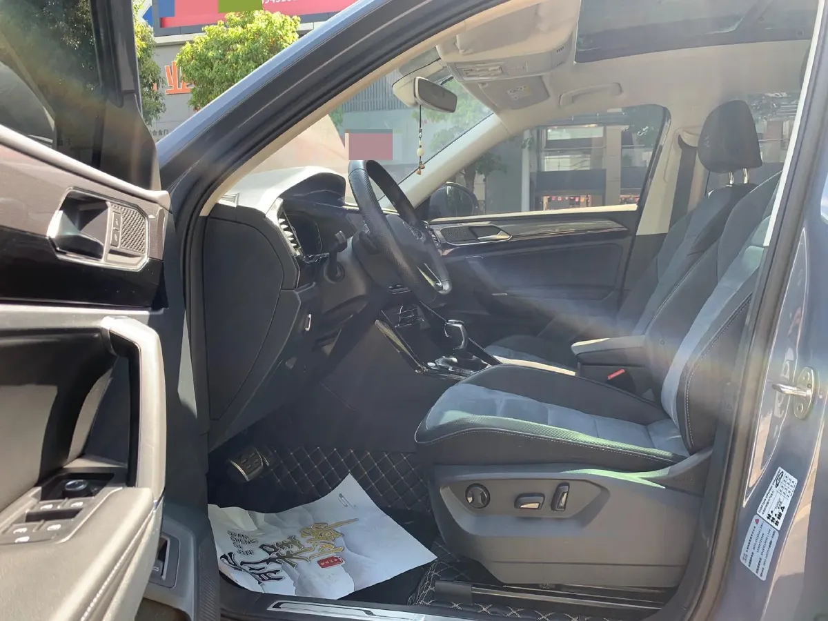 2020 Volkswagen Tayron 2.0T 186HP L4 7DCT,autocango,china used car exporter,china ev exporter,chinese used car exporter,chinese used ev exporter