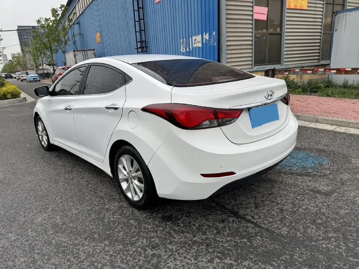 2016 Hyundai Elantra 1.6L 128HP L4 6MT,autocango,china used car exporter,china ev exporter,chinese used car exporter,chinese used ev exporter