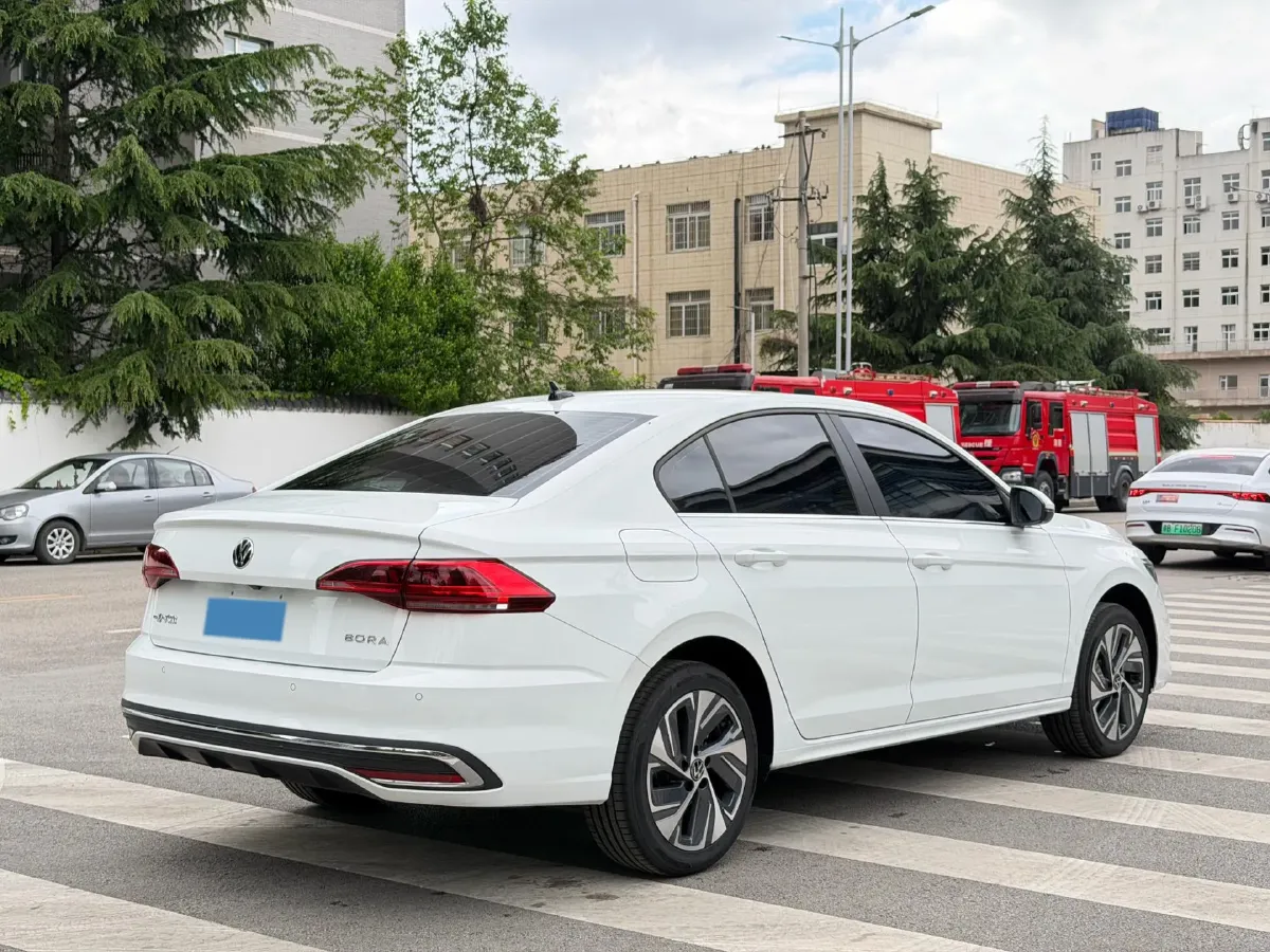 2026 Volkswagen Bora 1.2T 116HP L4 7DCT,autocango,china used car exporter,china ev exporter,chinese used car exporter,chinese used ev exporter