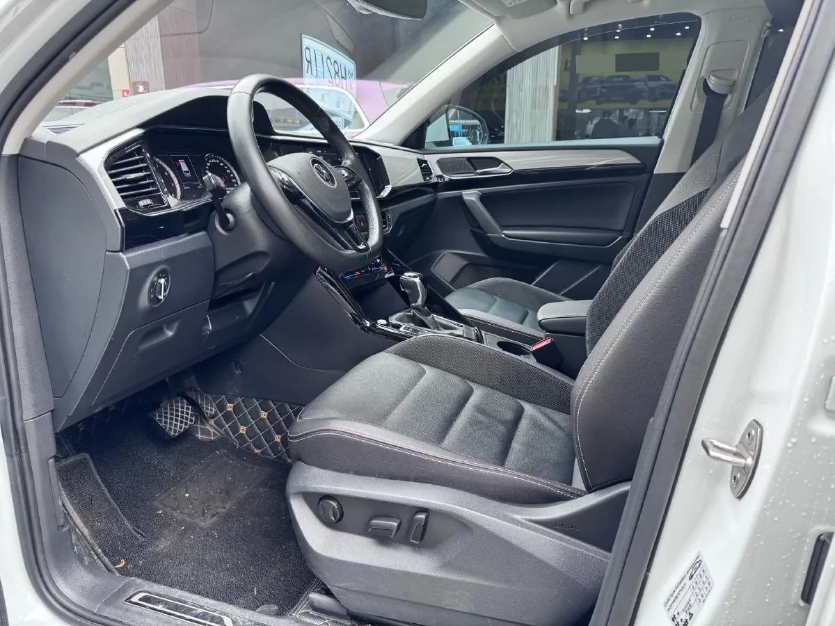 2020 Volkswagen Tayron 2.0T 186HP L4 7DCT,autocango,china used car exporter,china ev exporter,chinese used car exporter,chinese used ev exporter