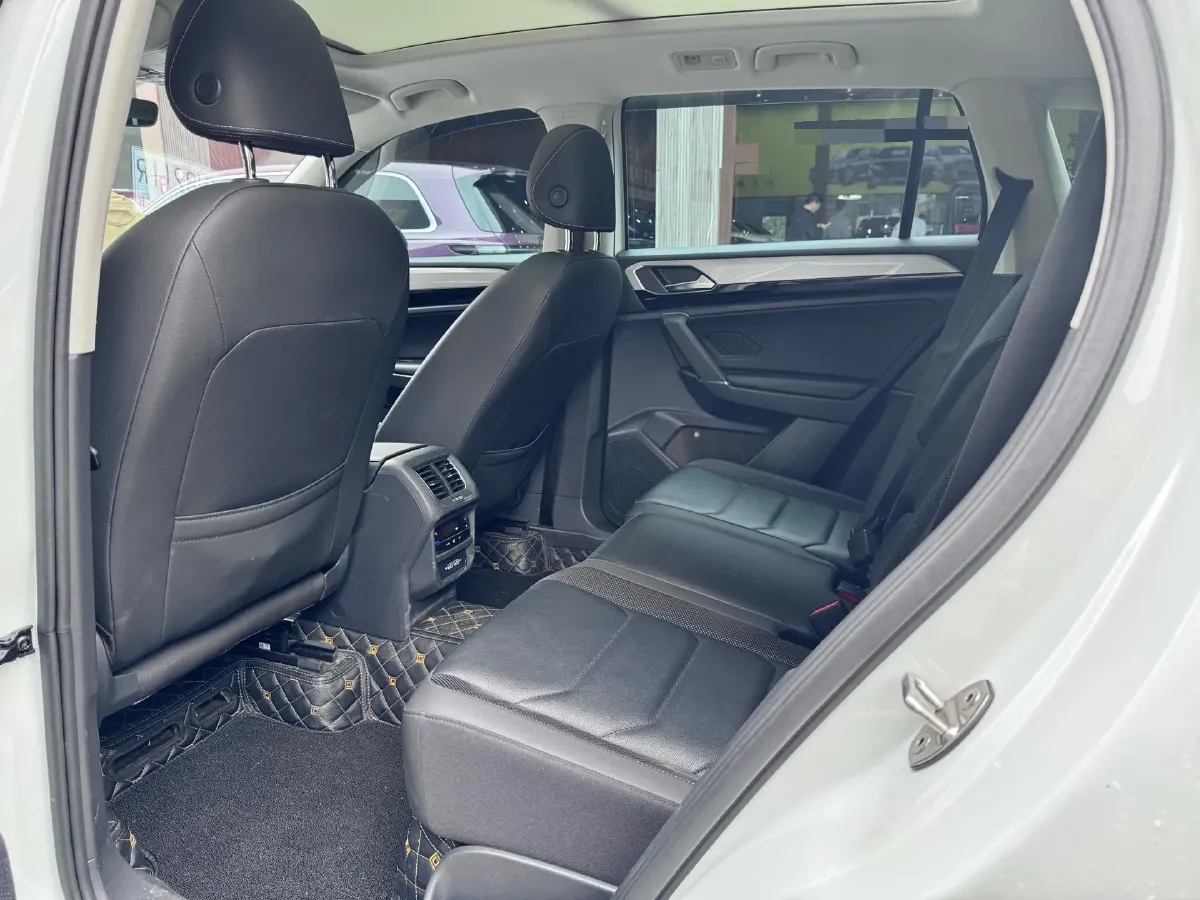 2020 Volkswagen Tayron 2.0T 186HP L4 7DCT,autocango,china used car exporter,china ev exporter,chinese used car exporter,chinese used ev exporter