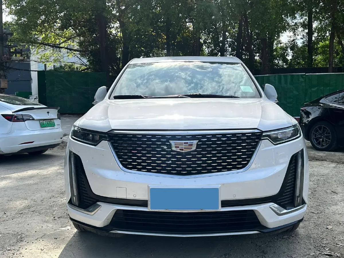 2021 Cadillac XT6 2.0T 237HP L4 9AT,autocango,china used car exporter,china ev exporter,chinese used car exporter,chinese used ev exporter